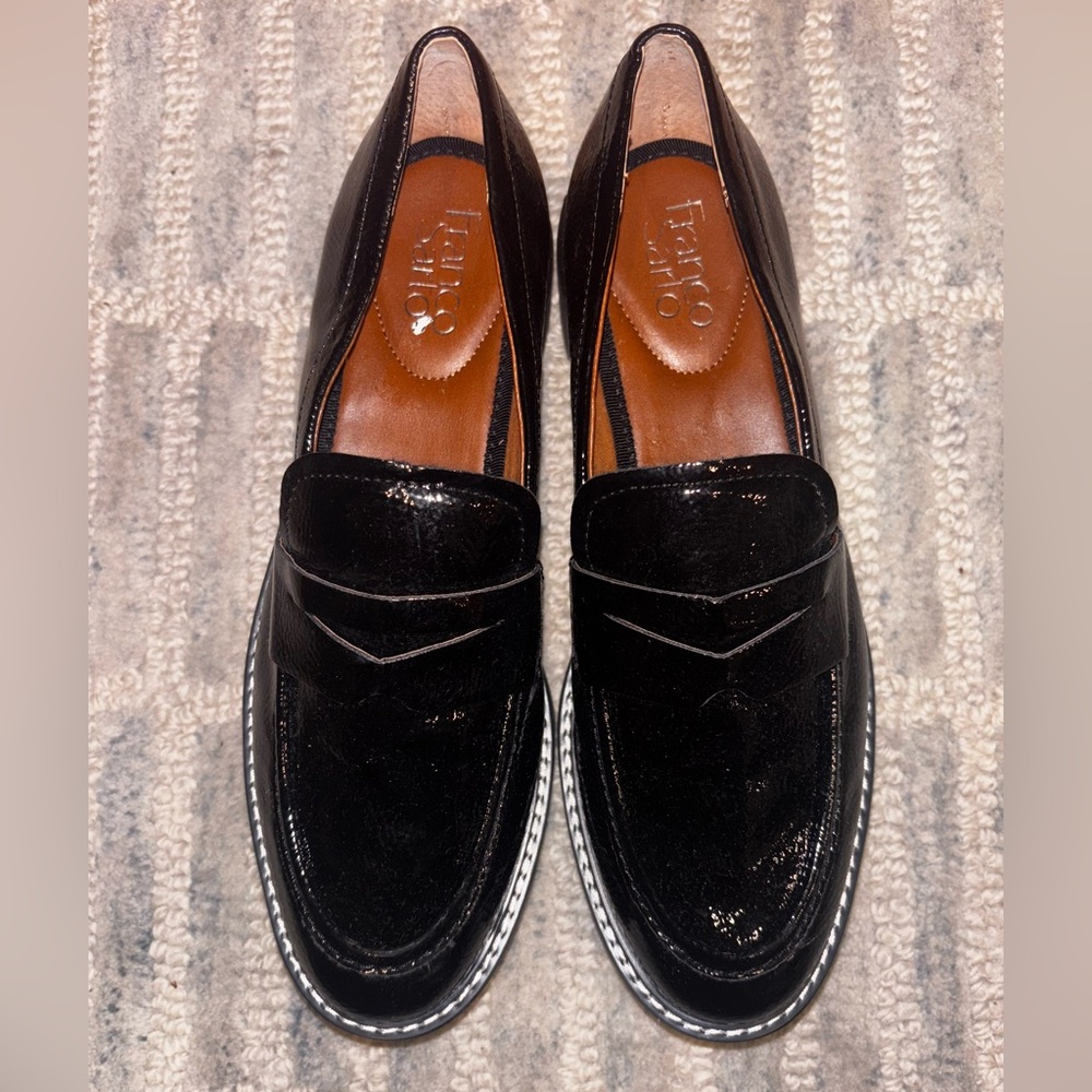 NWOT Shiny Lug Loafers